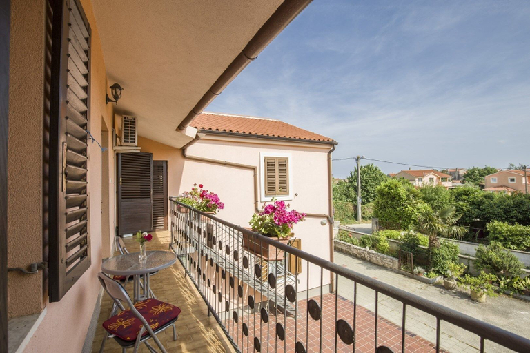 Others 5, Apartment Marija Valtura / One Bedroom, Ližnjan