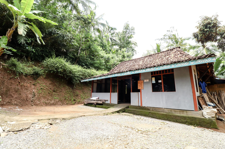 Iran Homestay, Kulon Progo