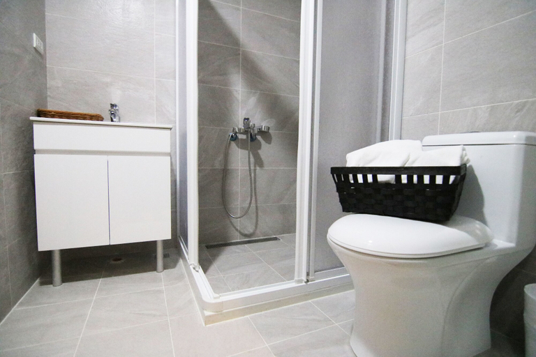 Bathroom 4, Moshamanla Hotel – Main Station, Taipei City