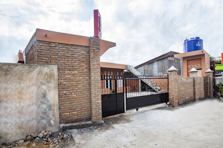 OYO 2799 Berastagi Backpacker Rooms, Karo