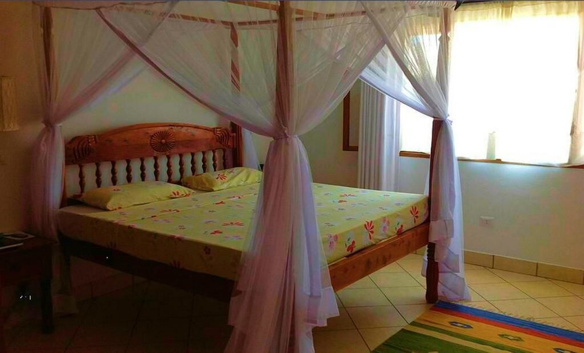 Bedroom, Samawati Conservancy Guest House, Malindi