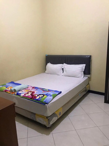 Guest House Sigura Gura 12 D, Malang