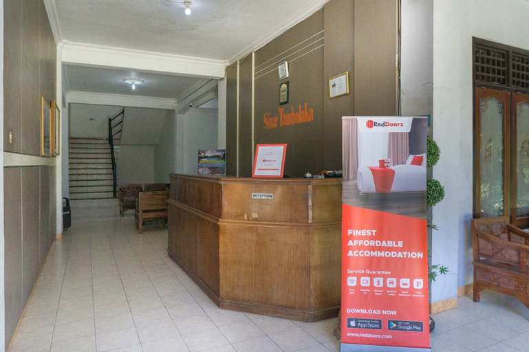 Public Area 3, RedDoorz @ Tambolaka Sumba, Southwest Sumba