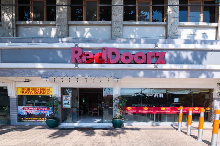 RedDoorz @ Urip Sumoharjo, Surabaya