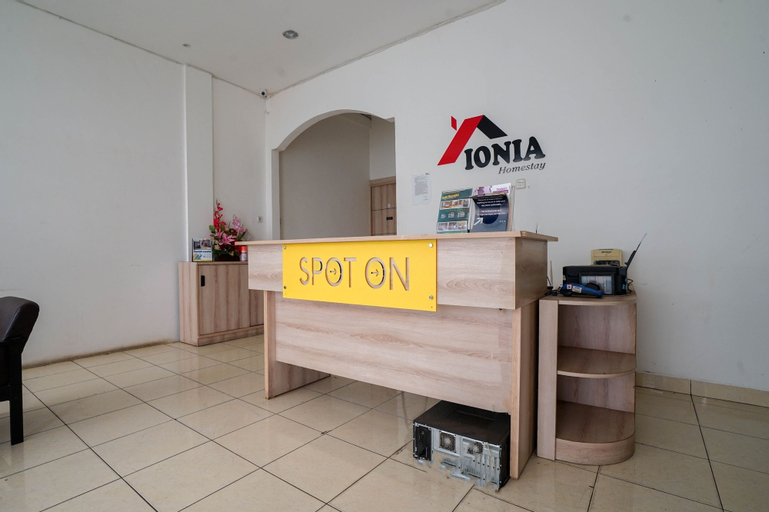SPOT ON 2869 Ionia Homestay, Palembang