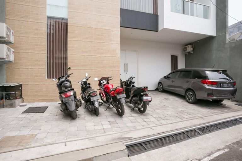 RedDoorz Syariah near Lapangan Pancasila Simpang Lima, Semarang