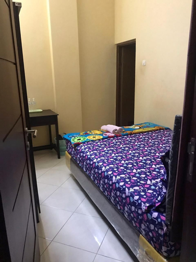 Guest House Sigura Gura 12 D, Malang