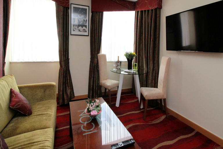 Bedroom 3, Icon Hotel, Luton
