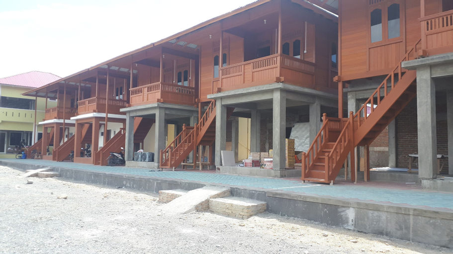 GRANADA INN PALU, Palu