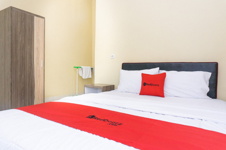 RedDoorz @ MT Haryono Street Waingapu, Sumba Timur