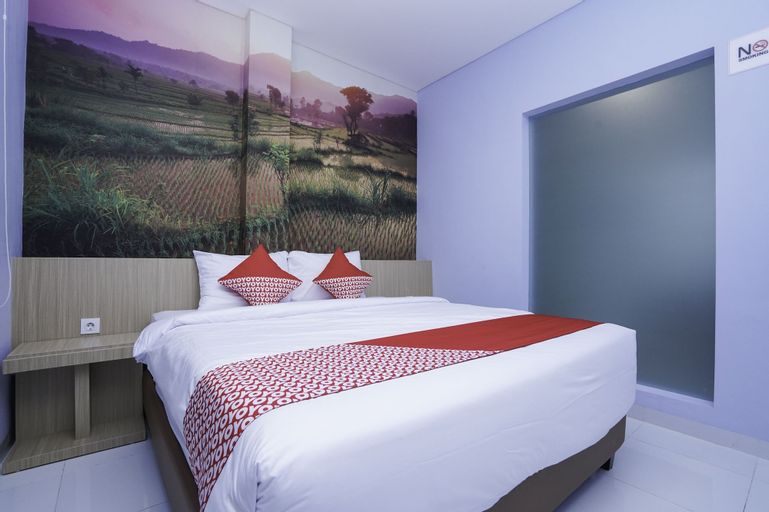 OYO 1428 Miko Capsule Hotel, Sidoarjo