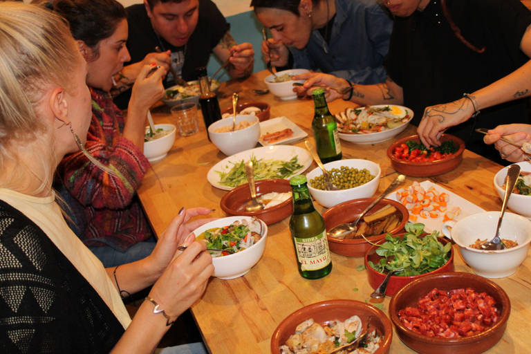 Food & Drinks 4, Mediterranean Hostel, Barcelona