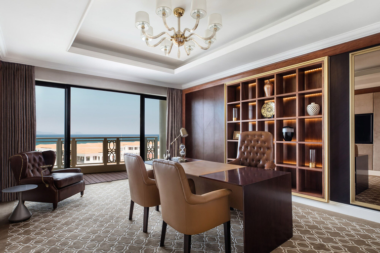 Sheraton Grand Danang Resort, Ngũ Hành Sơn