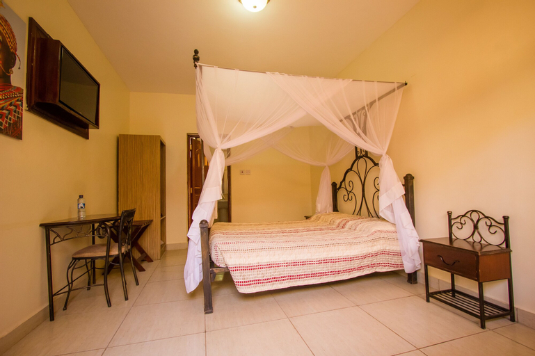 Northern Galaxy Hotel, Isiolo North