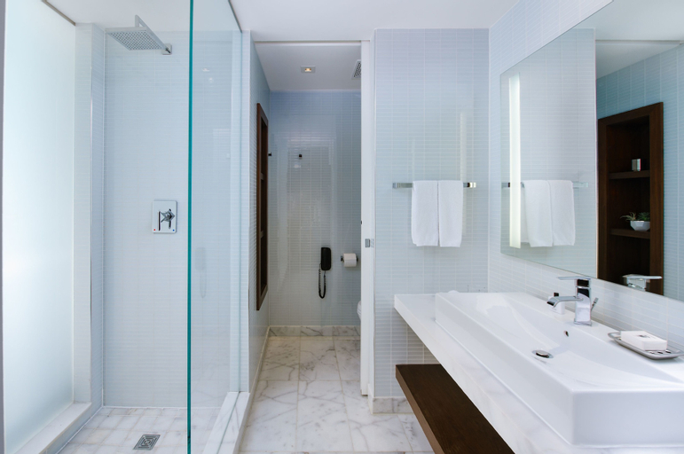 Bathroom 24