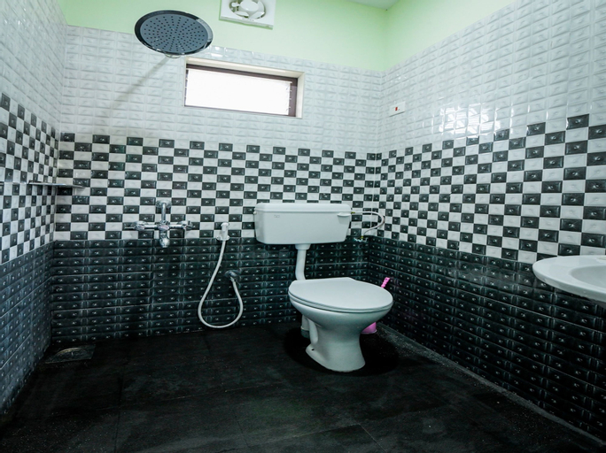 OYO 14604 Green View Residency, Alappuzha