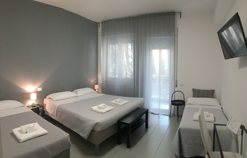 Bedroom 4, Vatican Central Suites, Rome