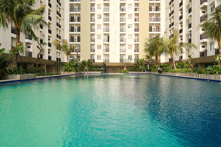 Homey and Comfy Studio Cinere Resort Apartment By Travelio, Depok