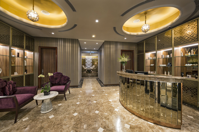 Sheraton Grand Danang Resort, Ngũ Hành Sơn