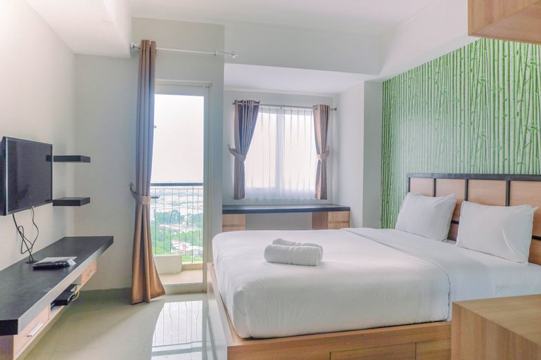 Japanese Style Studio Apartment at The Oasis Cikarang By Travelio, Cikarang