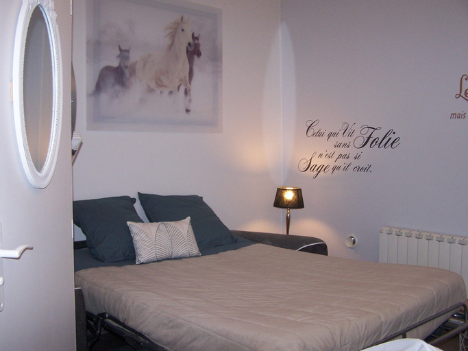 Bedroom 4, Le cheval bleu, Indre-et-Loire