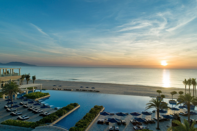 Sheraton Grand Danang Resort, Ngũ Hành Sơn