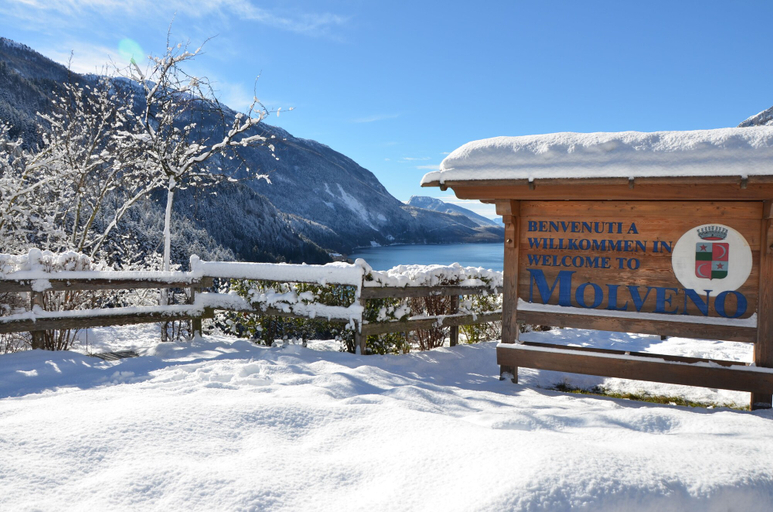 Exterior & Views 2, Alle Dolomiti Boutique Lake Hotel, Trento