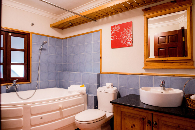 Bathroom 3, BA TRA HOUSE - STUDIO ROOM, District 3