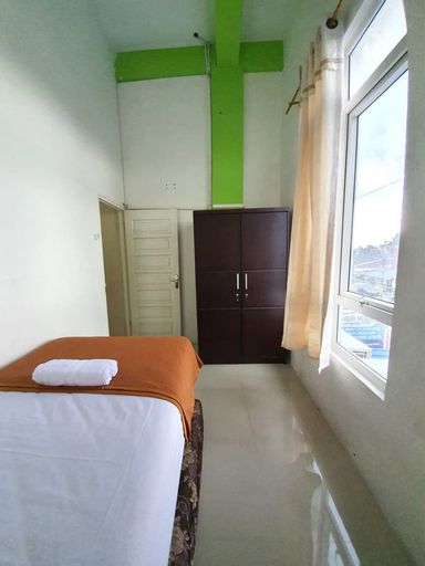 KoolKost @ Medan Johor, Medan