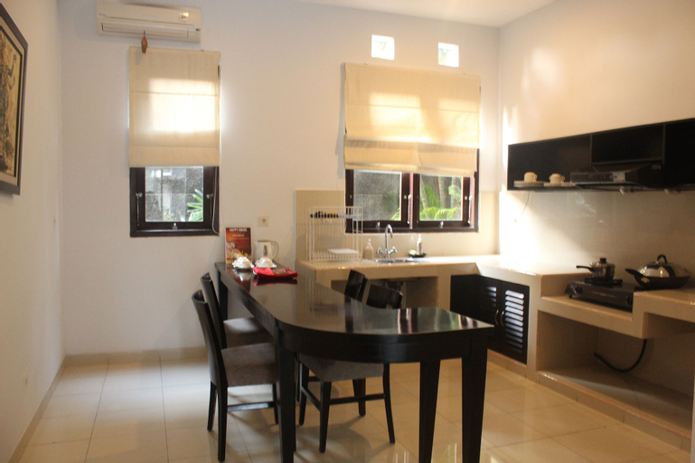 Dining Room 5