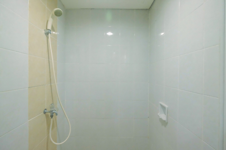 Comfortable Studio Apartment at Taman Melati near Universitas Indonesia By Travelio, Depok