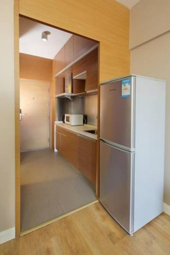 Dalian Zhongchen International Apartment, Dalian