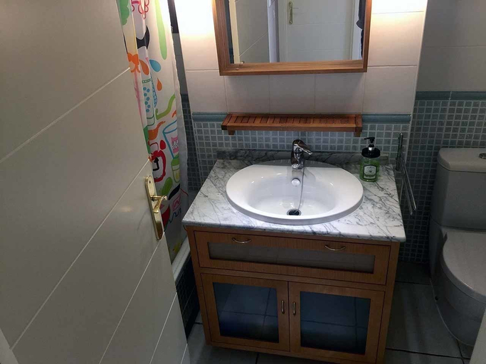 Bathroom, Apartamento Jardines K2-2D, Almería