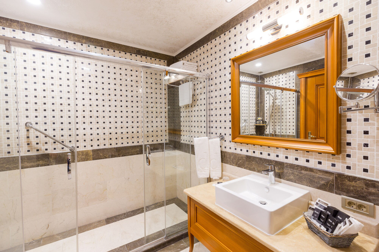 Divan Suites Batumi, Batumi