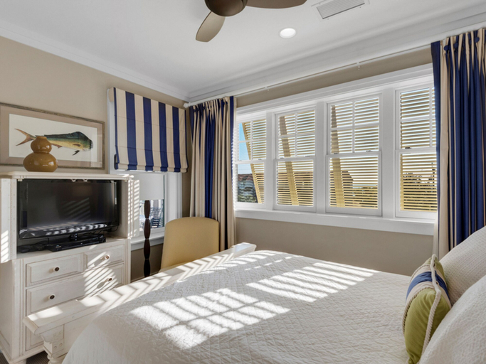 Bedroom 3, Waterhouse 302 by Vacasa, Walton