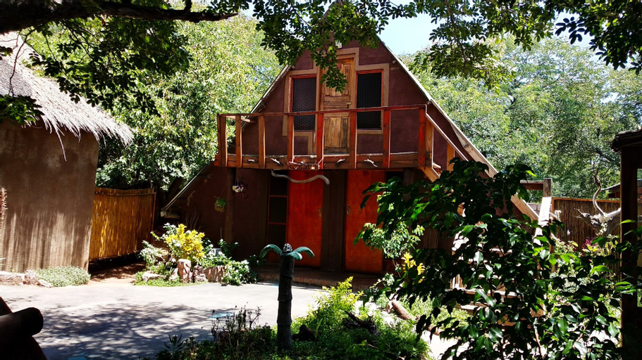 Elephant Trail Guesthouse and Backpackers, Chobe