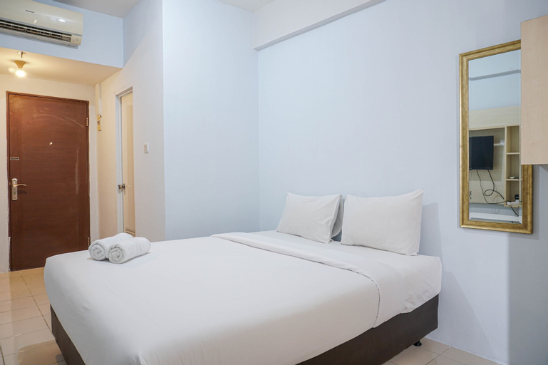 Simple with Affordable Price Studio Puri Park View Apartment By Travelio, West Jakarta