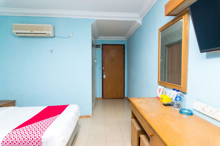 OYO 1581 Hotel Grand Palace, Batam