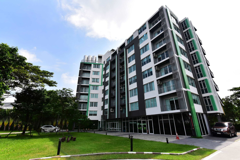 Big Tree Residence Suvarnabhumi, Bang Plee