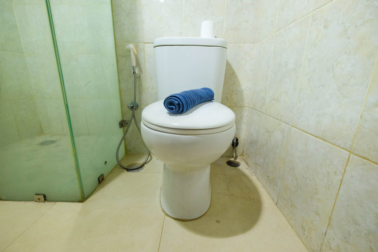 Comfy Studio Apartment at Tamansari The Hive By Travelio, East Jakarta
