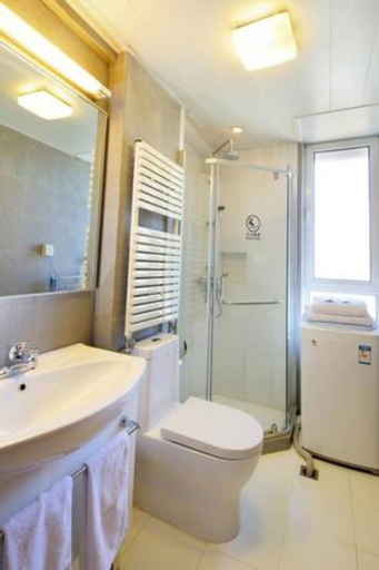 Dalian Zhongchen International Apartment, Dalian