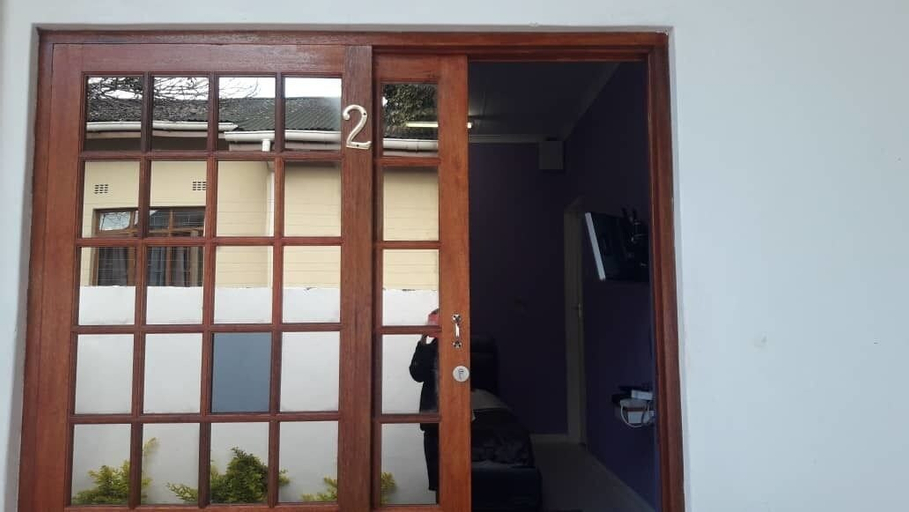 Amogelang Guest House, Chobe