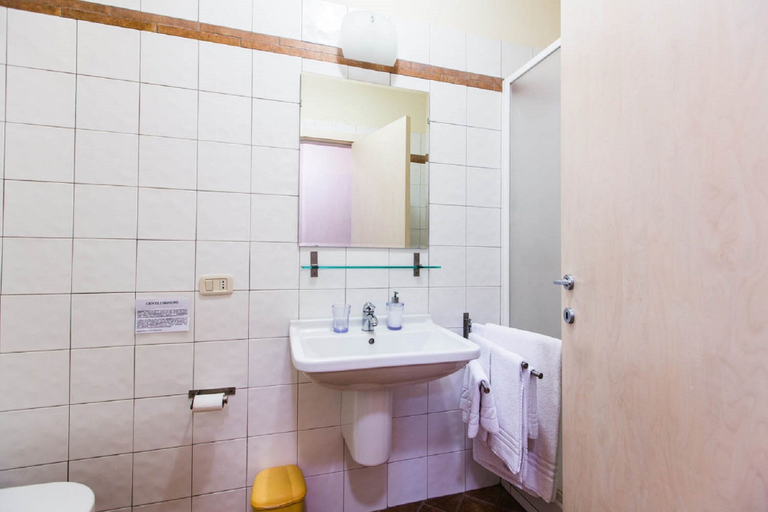 Bathroom 4, Appartamenti e Affittacamere Le Due Ruote, Grosseto