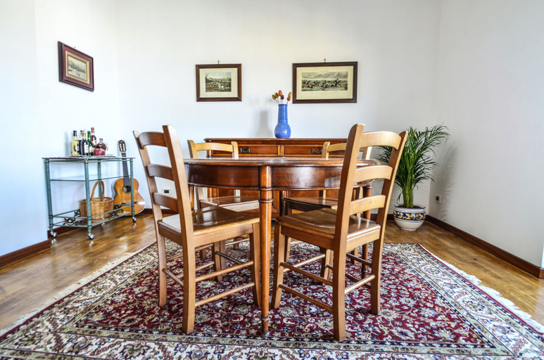 Others 5, YourHome - Nonna Pia's House, Napoli
