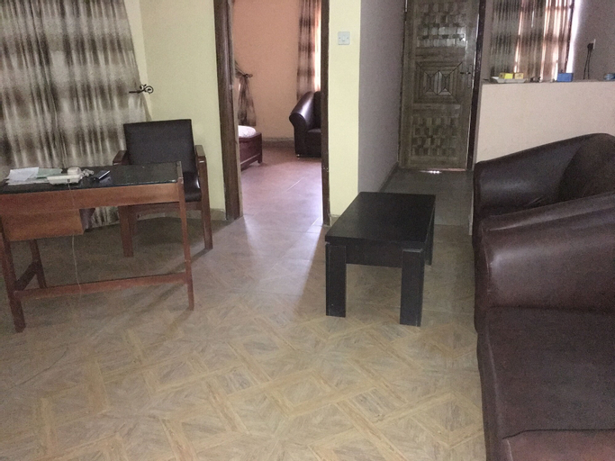 Bamfort Hotels Limited, Boluwaduro