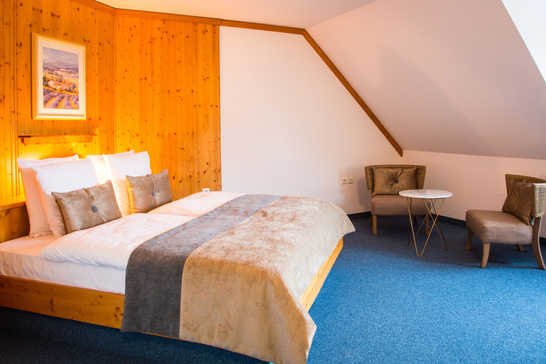 Bedroom 4, James Vignoble Hotel, Eguisheim, Haut-Rhin