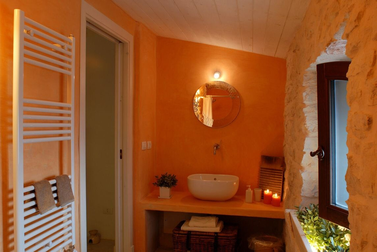 Bathroom 3, Agriturismo Iazzo Scagno, Taranto