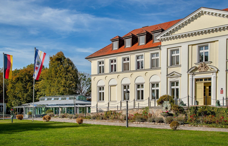 Seeschloss Schorssow, Rostock