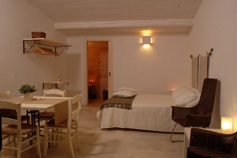 Bedroom 2, Agriturismo Iazzo Scagno, Taranto