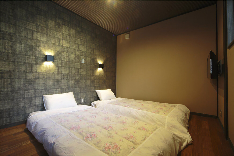 Bedroom 4, Kyoyumean, Kyoto